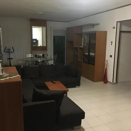 Casa De Nella