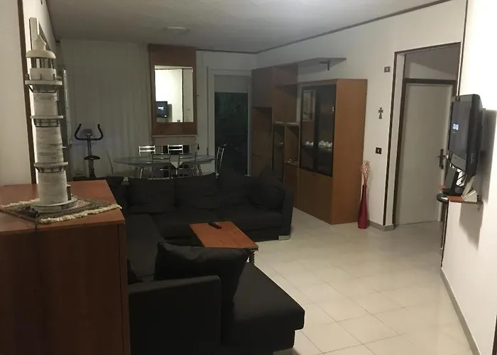 Casa De Nella